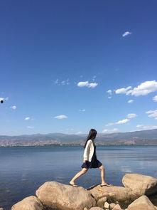 西昌邛海吃瓜,西昌吃瓜时光的悠闲之旅