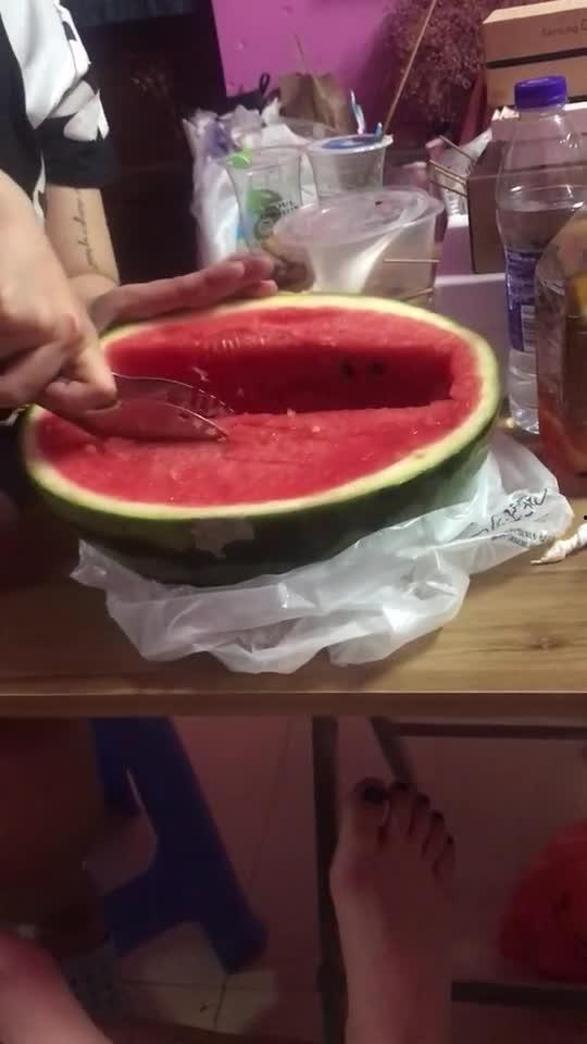 吃瓜事件宿舍,揭秘校园里的“瓜田”风云